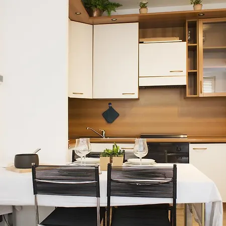 City Center Appartement *